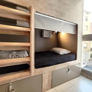 Hostel Onefam Sants, Barselona