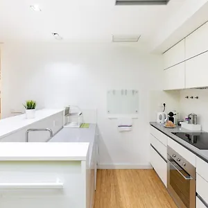 https://house-la-catolica.es-andalucia.com