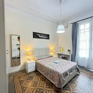 Bed & Breakfast Roger, Barcelona
